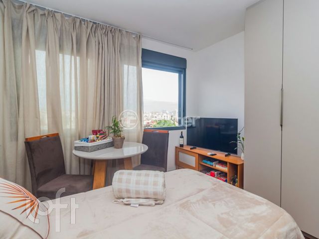 Apartamento com 24m², 1 dormitório, 1 vaga, Rio Branco em Porto Alegre