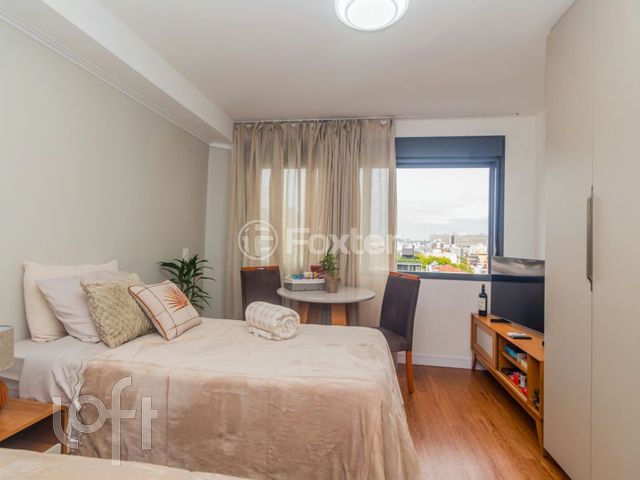 Apartamento com 24m², 1 dormitório, 1 vaga, Rio Branco em Porto Alegre