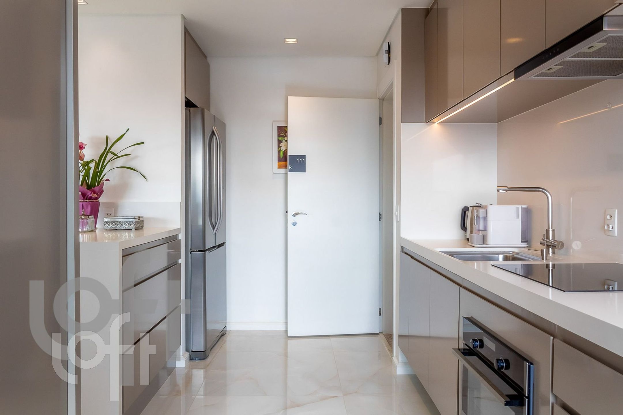 Apartamento à venda com 2 quartos, 103m² - Foto 25