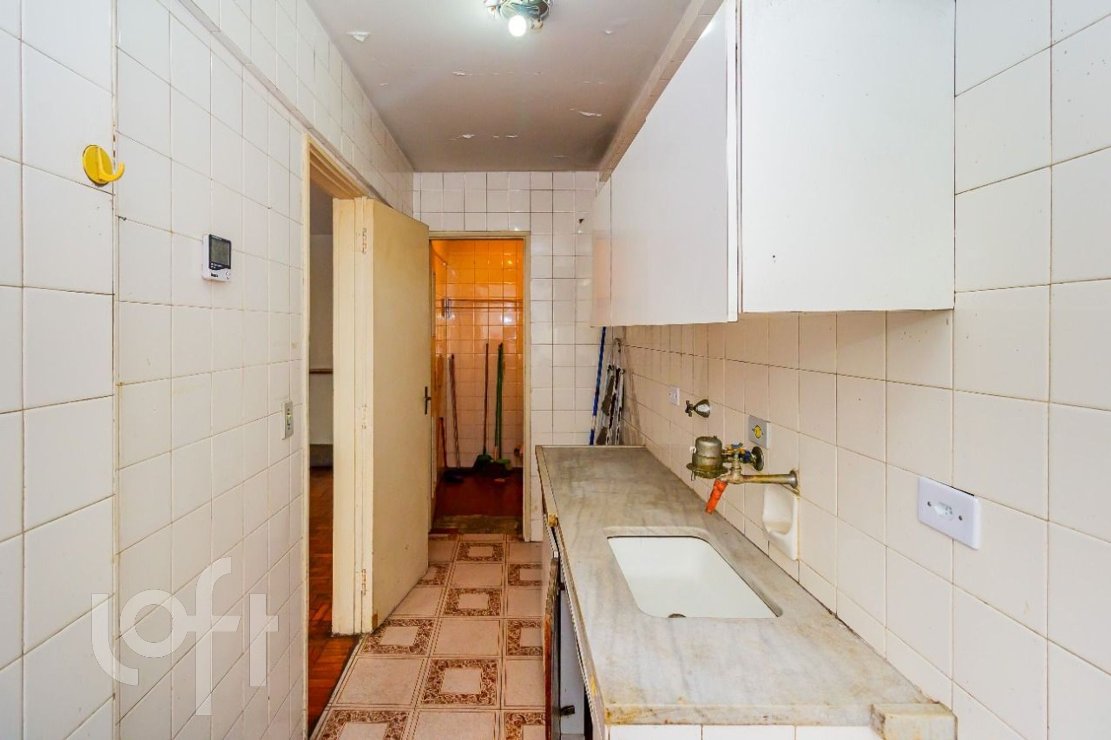 Apartamento à venda com 1 quarto, 57m² - Foto 15