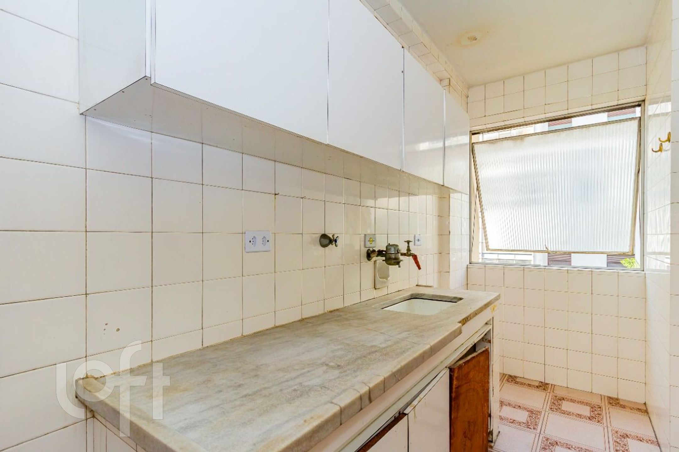 Apartamento à venda com 1 quarto, 57m² - Foto 12