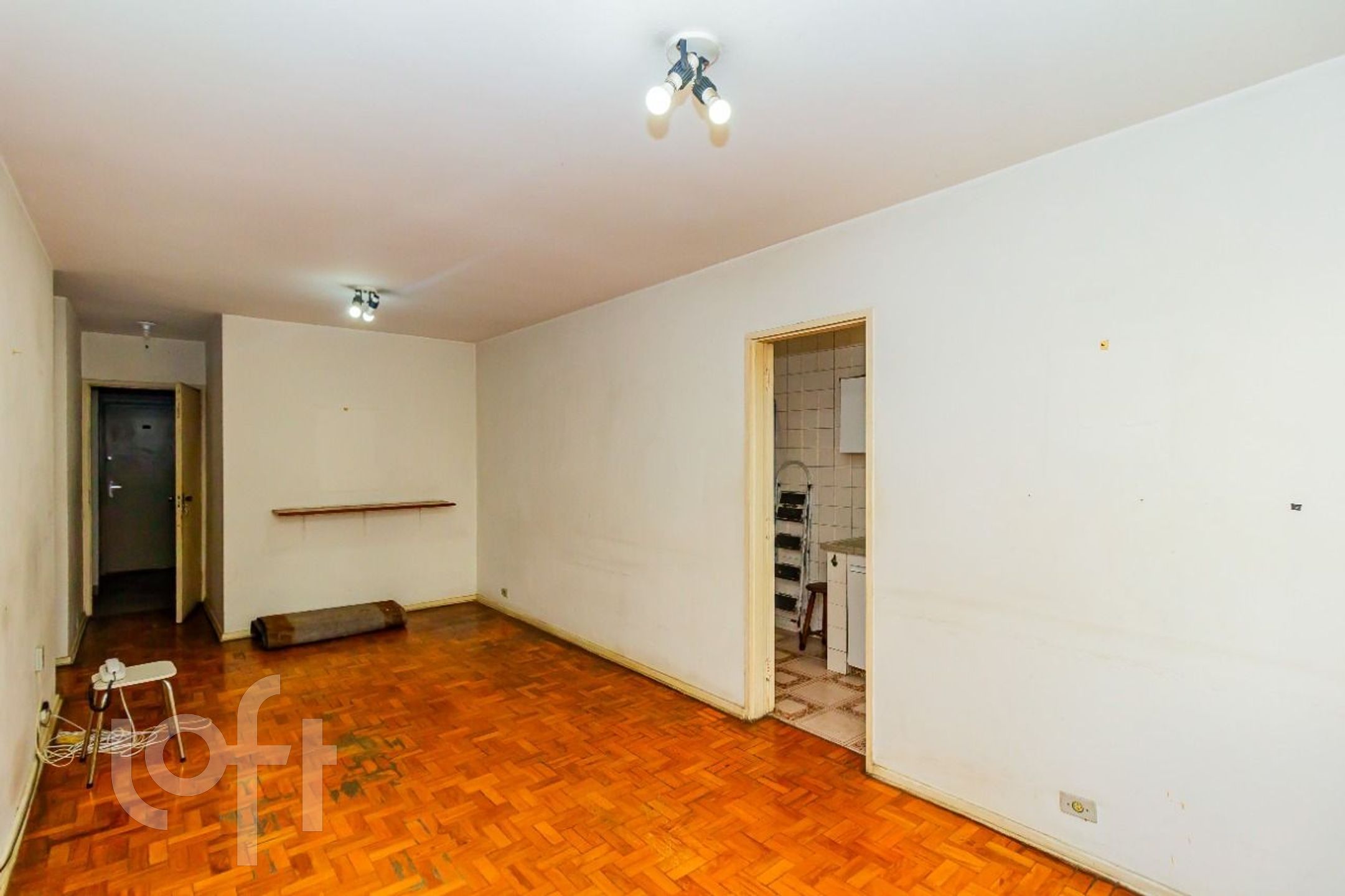 Apartamento à venda com 1 quarto, 57m² - Foto 3