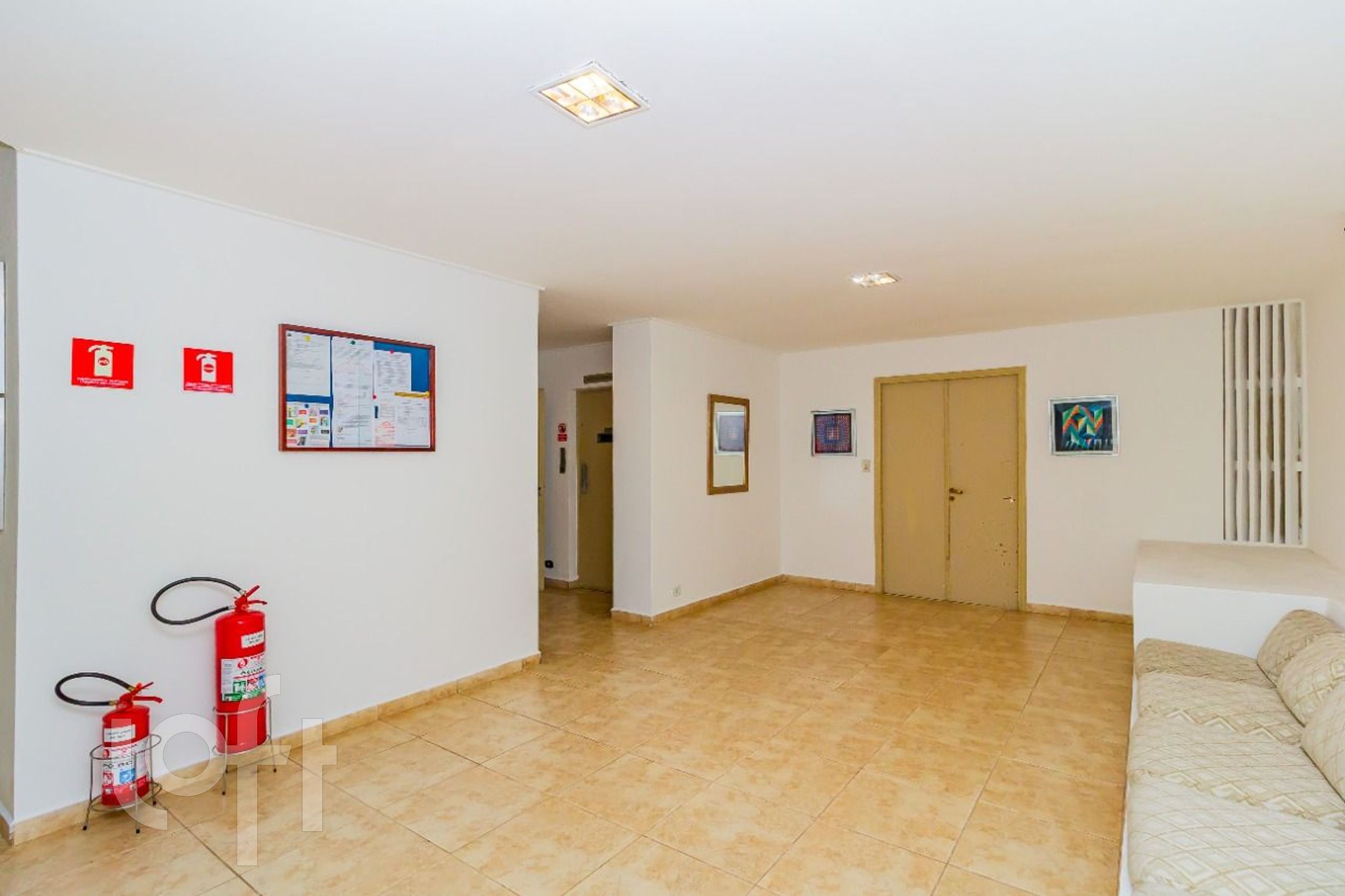 Apartamento à venda com 1 quarto, 57m² - Foto 21