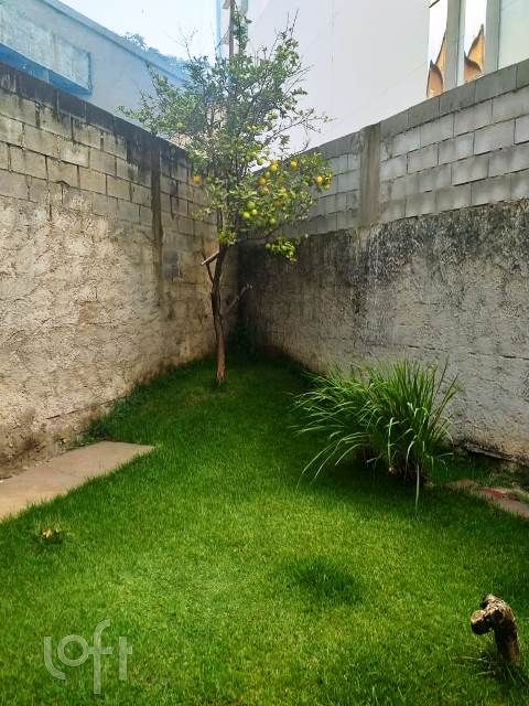 Casa de Condomínio à venda com 3 quartos, 201m² - Foto 2