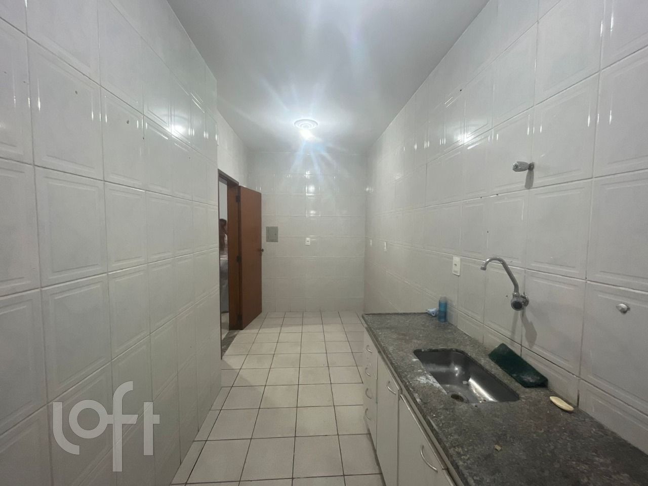 Casa à venda com 2 quartos, 62m² - Foto 12