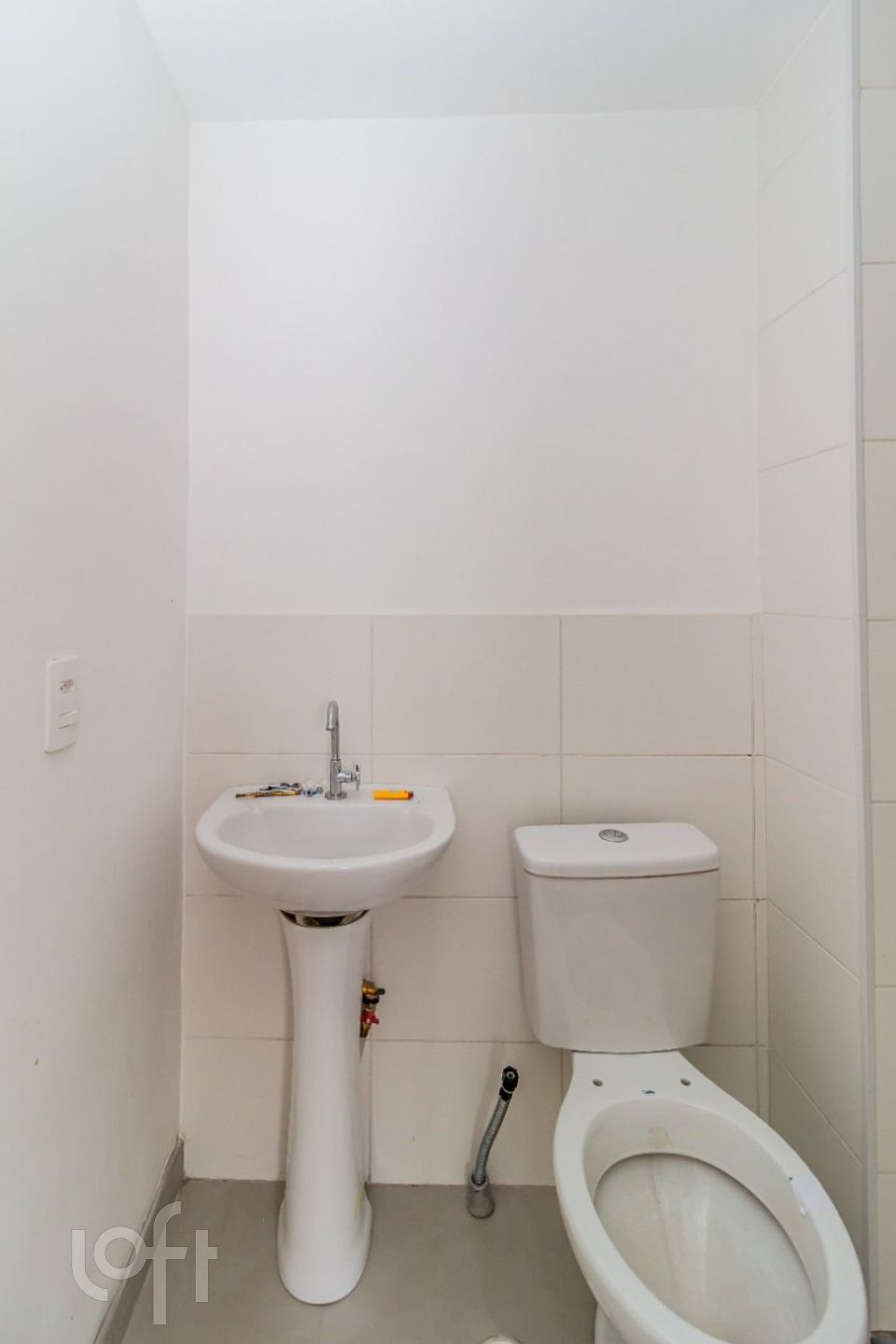 Apartamento à venda com 2 quartos, 40m² - Foto 18