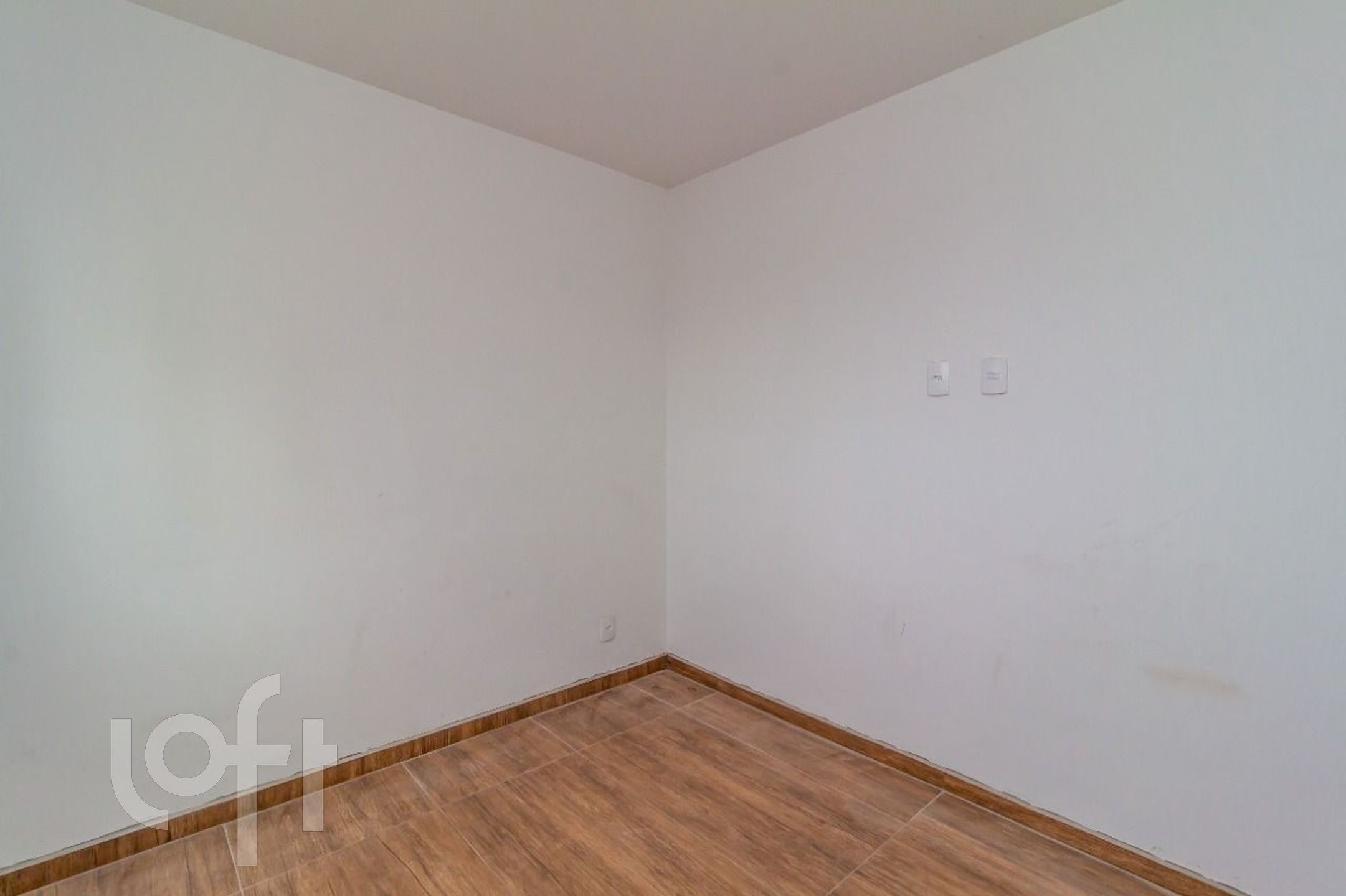 Apartamento à venda com 2 quartos, 40m² - Foto 12