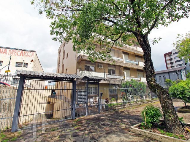 Apartamento com 108m², 3 dormitórios, 1 suíte, 1 vaga, Cristo Redentor em Porto Alegre