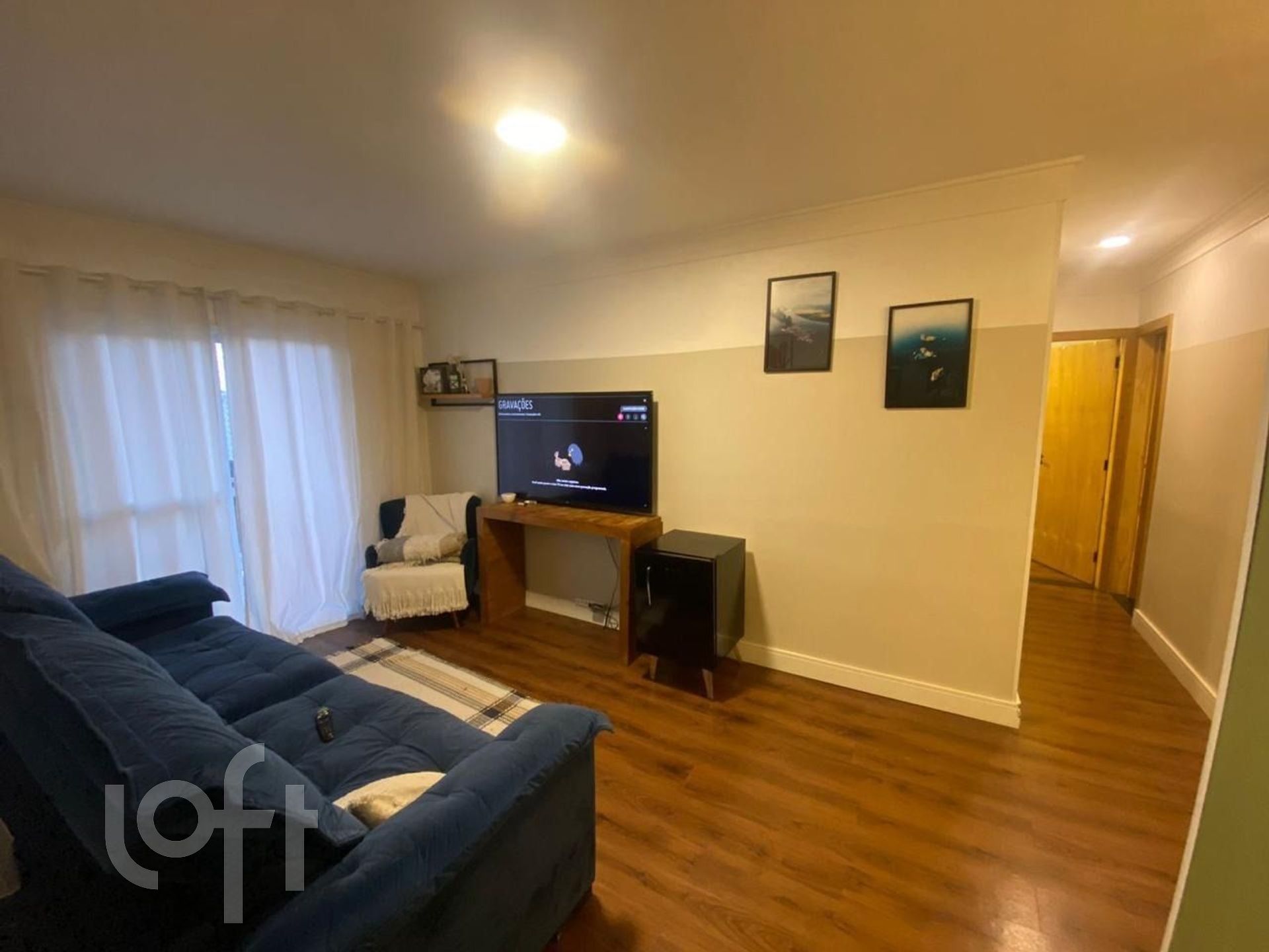 Apartamento à venda com 2 quartos, 70m² - Foto 2