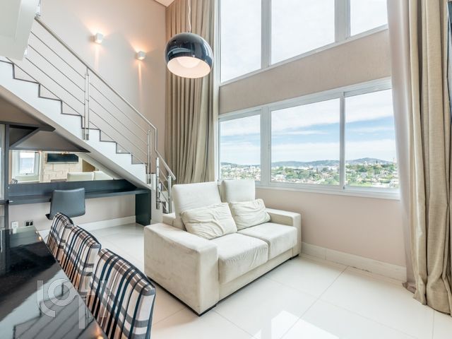 Apartamento com 65m², 1 dormitório, 1 suíte, 1 vaga, Três Figueiras em Porto Alegre