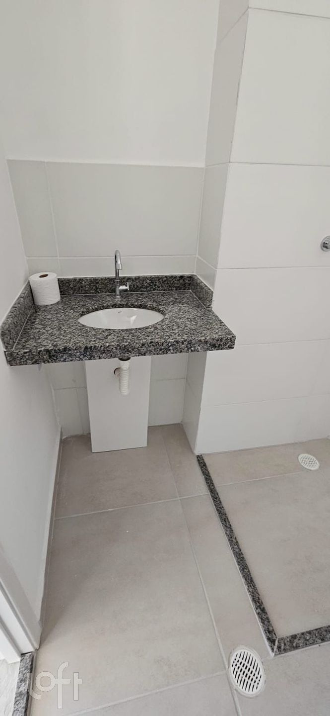 Apartamento à venda com 2 quartos, 37m² - Foto 6