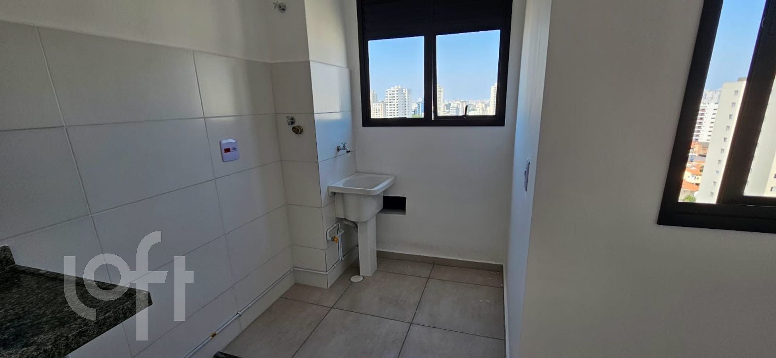 Apartamento à venda com 2 quartos, 37m² - Foto 10