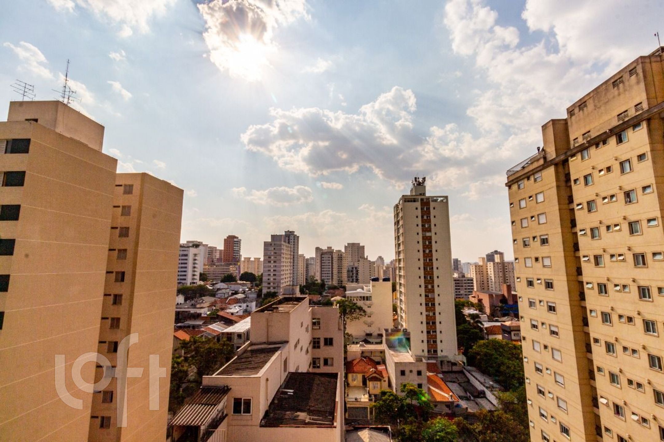 Imagem da propriedade PUhtwoi 25