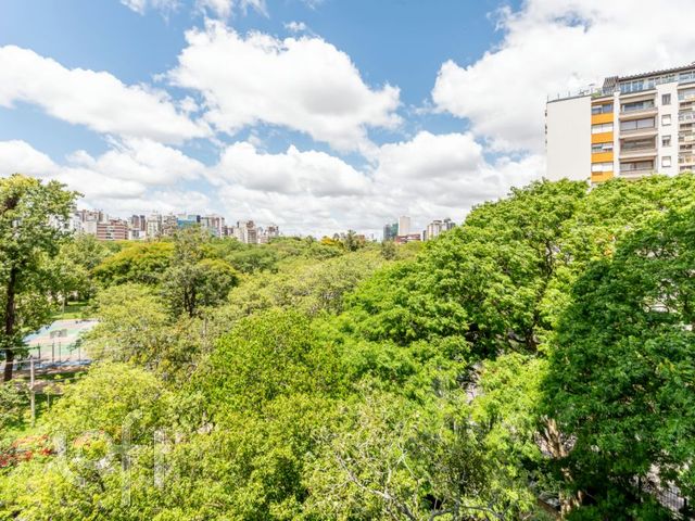 Apartamento com 168m², 3 dormitórios, 1 suíte, 1 vaga, Moinhos de Vento em Porto Alegre