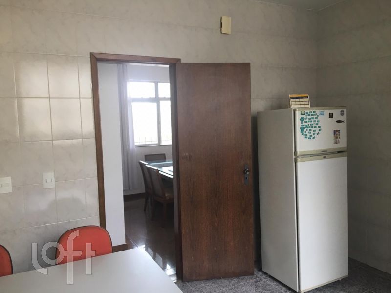 Apartamento à venda com 3 quartos, 108m² - Foto 8