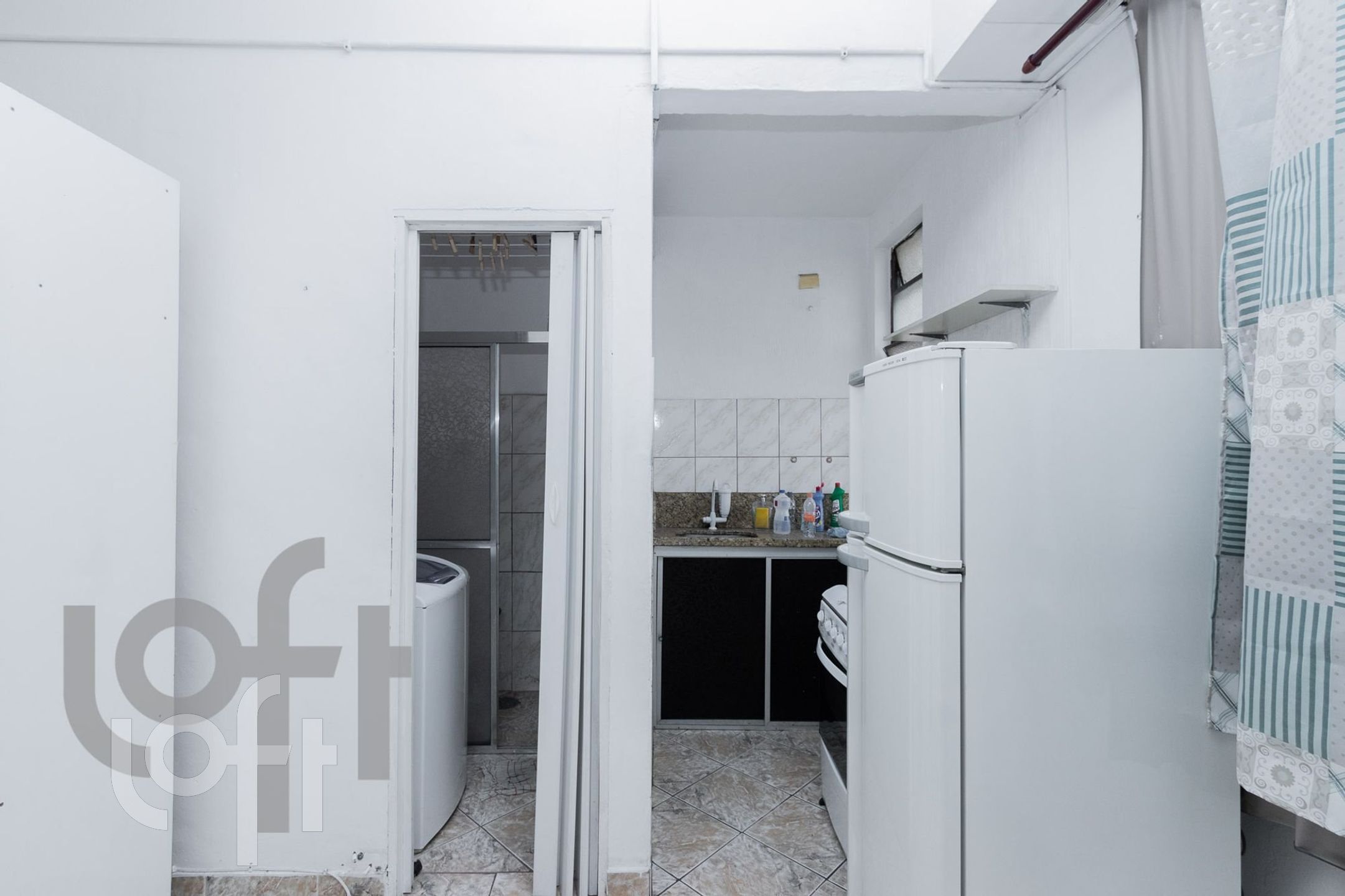 Apartamento à venda com 1 quarto, 26m² - Foto 18