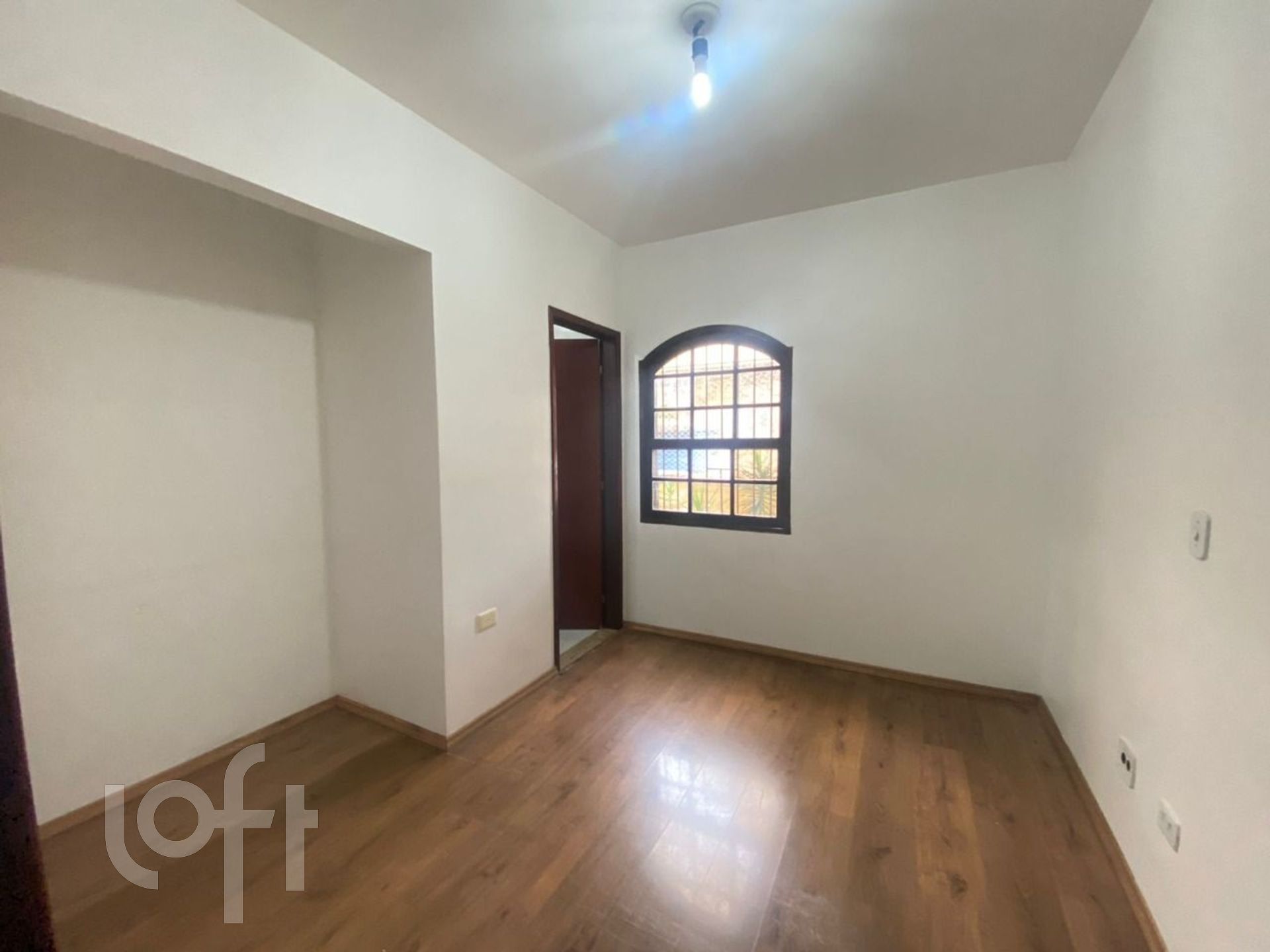 Casa à venda com 3 quartos, 210m² - Foto 29