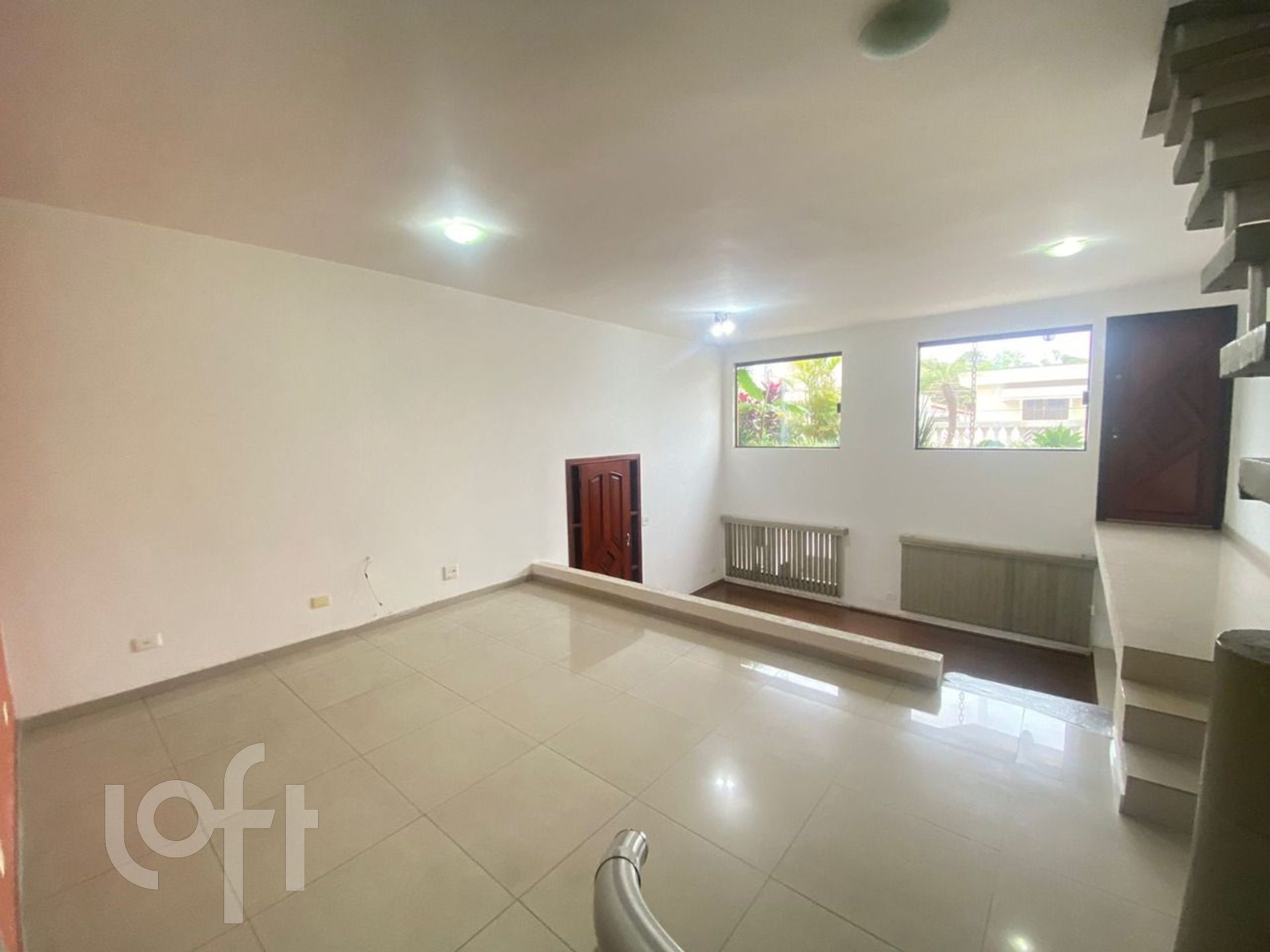 Casa à venda com 3 quartos, 210m² - Foto 8