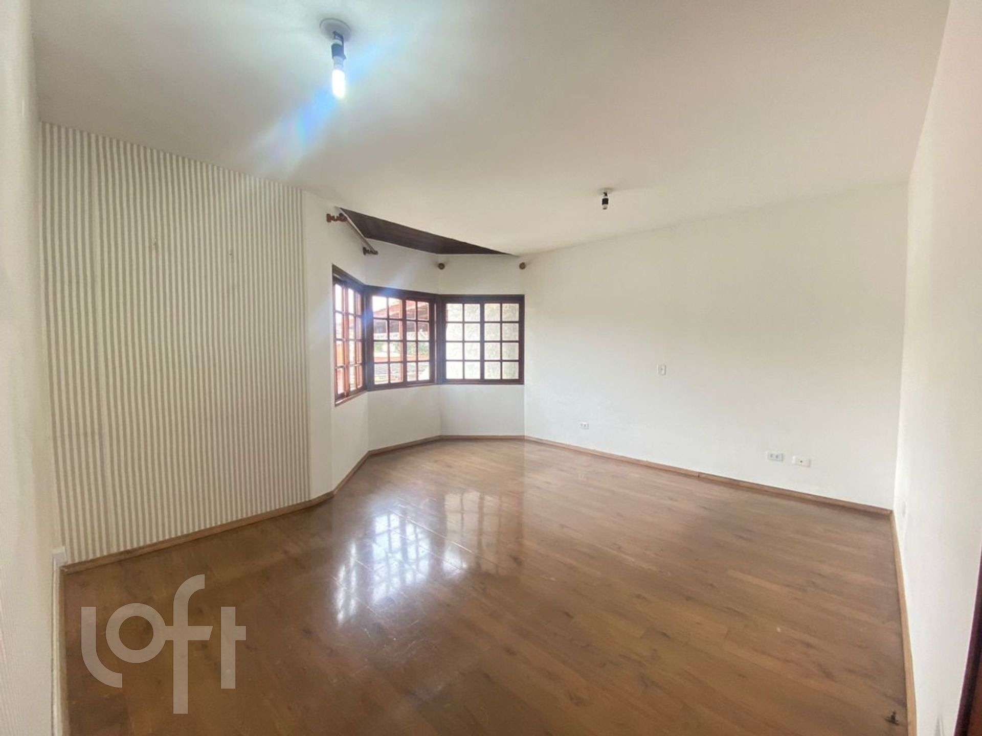 Casa à venda com 3 quartos, 210m² - Foto 24