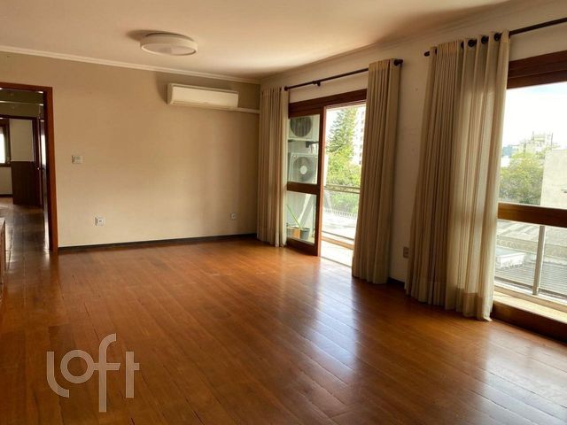Apartamento com 161m², 3 dormitórios, 1 suíte, 1 vaga, Menino Deus em Porto Alegre