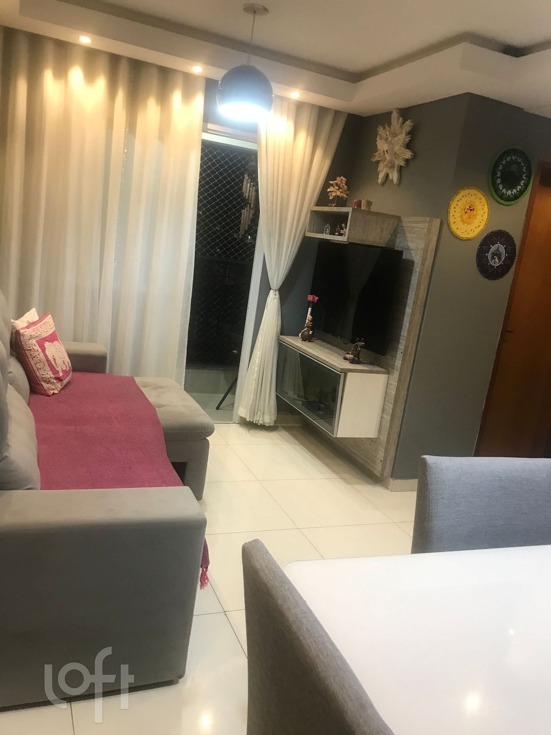 Apartamento à venda com 2 quartos, 65m² - Foto 1