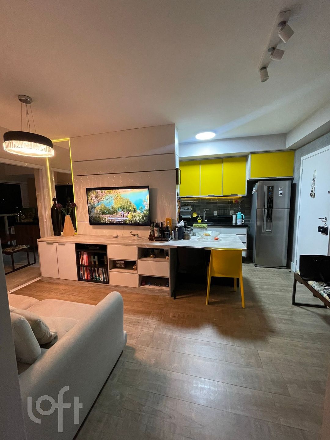 Apartamento à venda com 2 quartos, 65m² - Foto 8