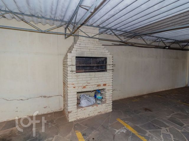 Apartamento com 64m², 2 dormitórios, 1 vaga, Higienópolis em Porto Alegre