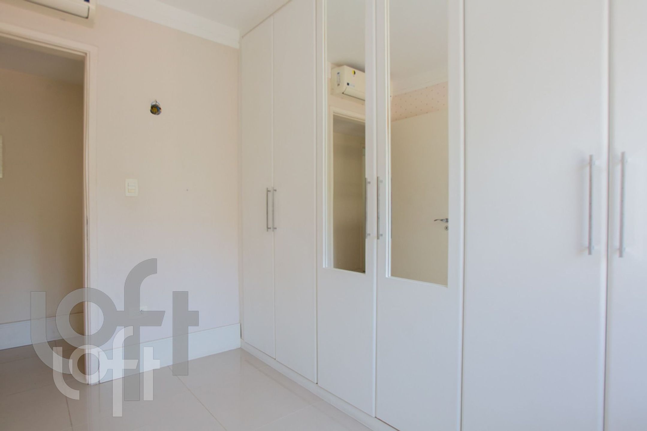 Apartamento à venda com 3 quartos, 90m² - Foto 8