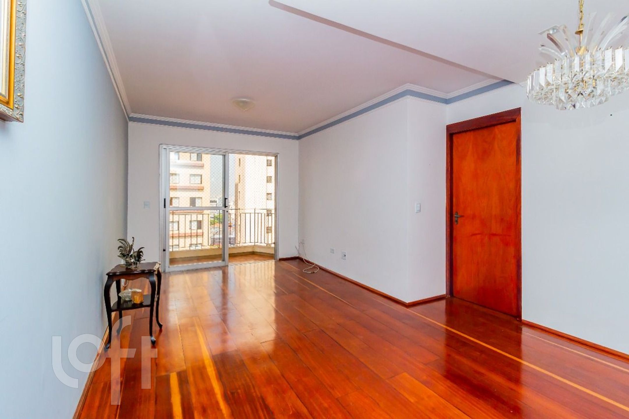 Apartamento à venda com 3 quartos, 77m² - Foto 1