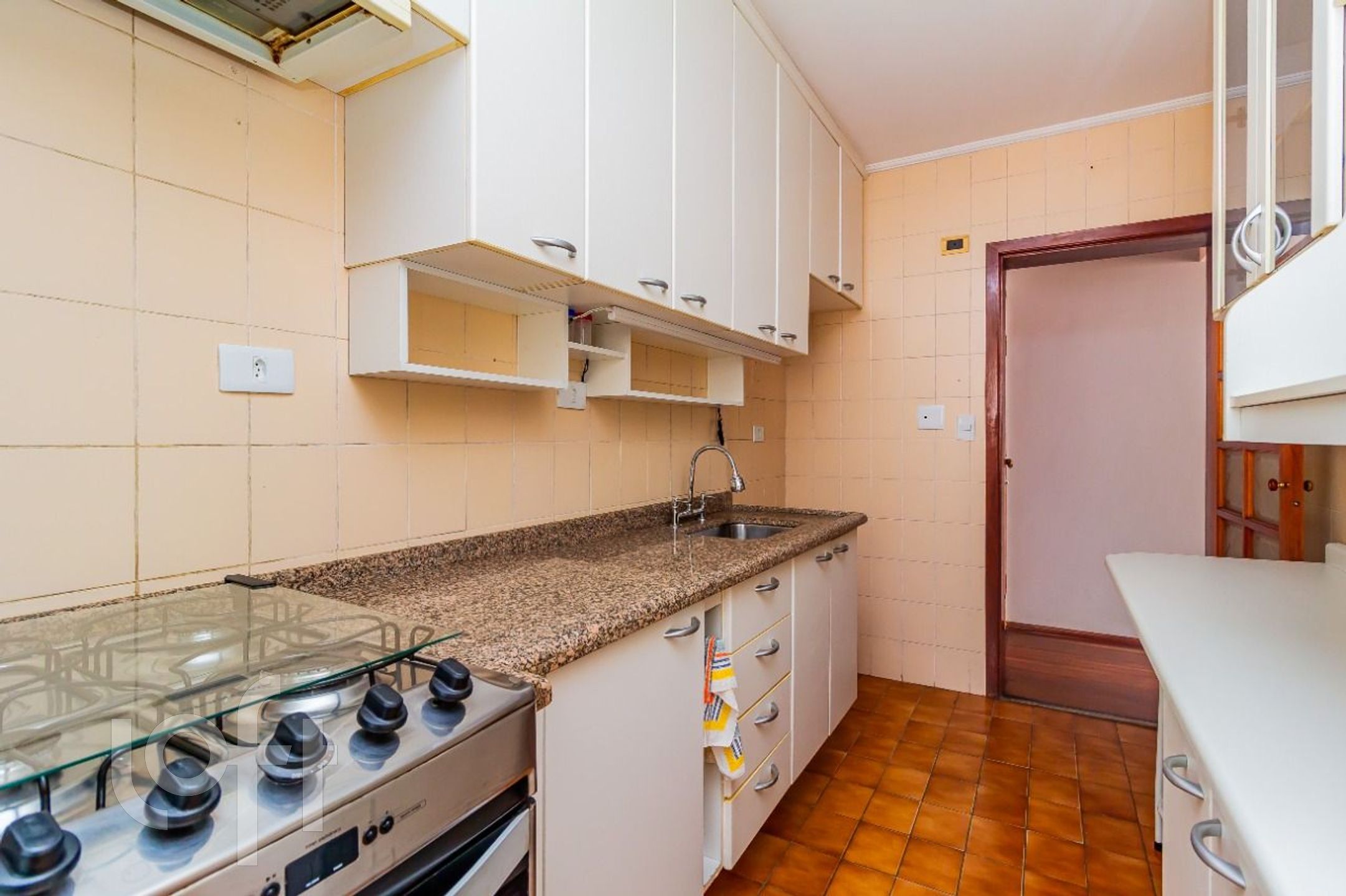 Apartamento à venda com 3 quartos, 77m² - Foto 8