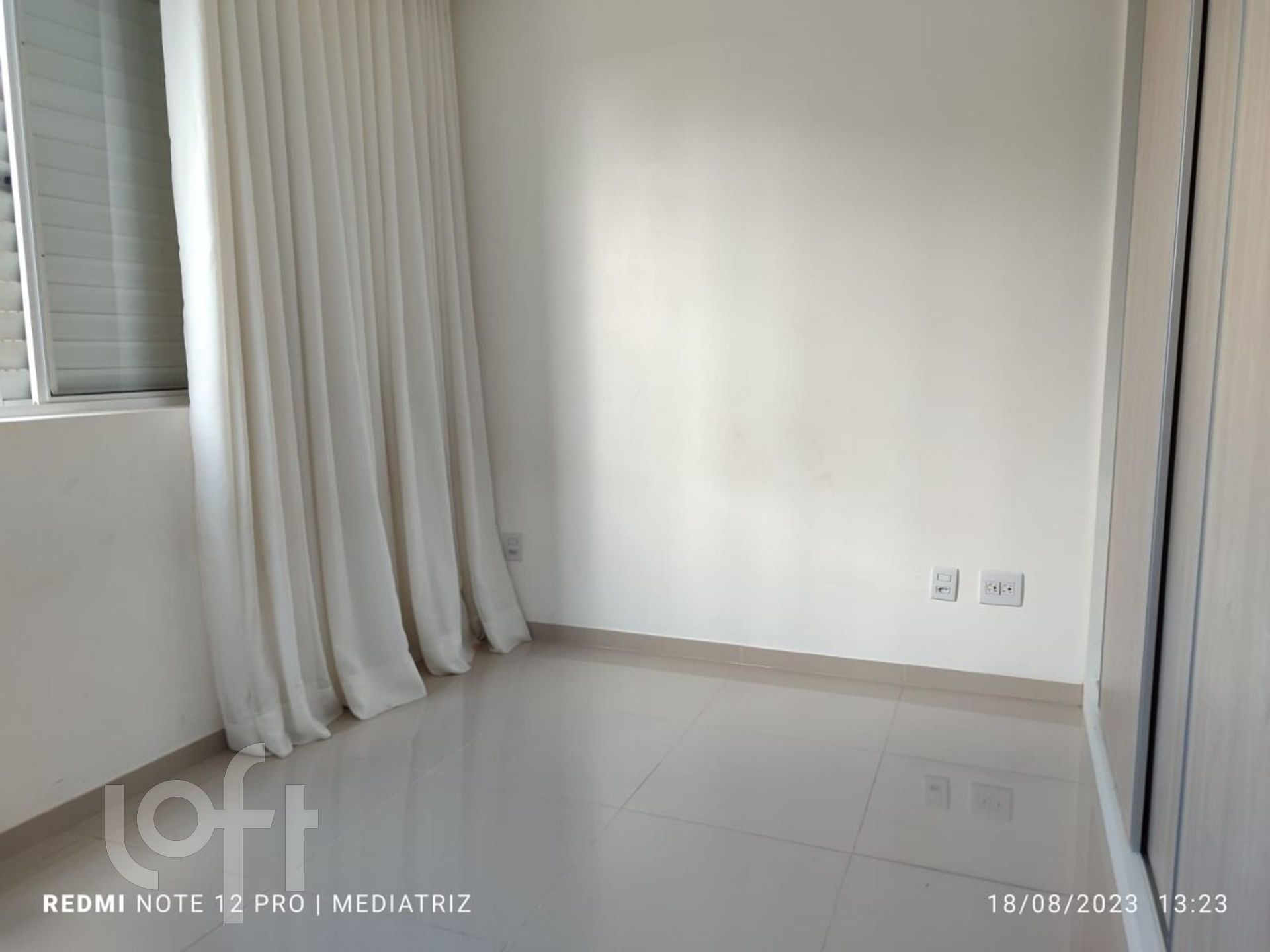 Apartamento à venda com 3 quartos, 110m² - Foto 13