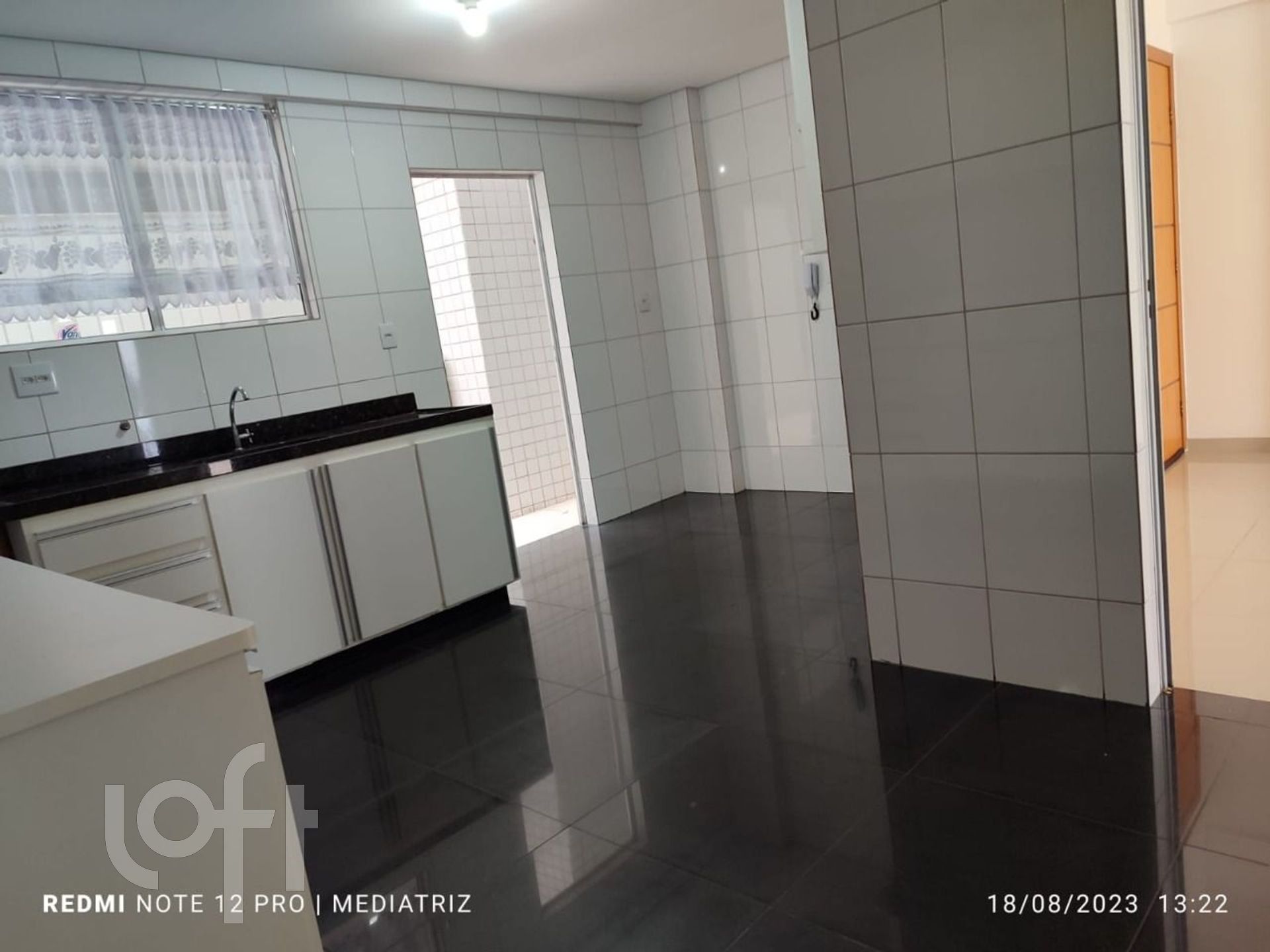 Apartamento à venda com 3 quartos, 110m² - Foto 6