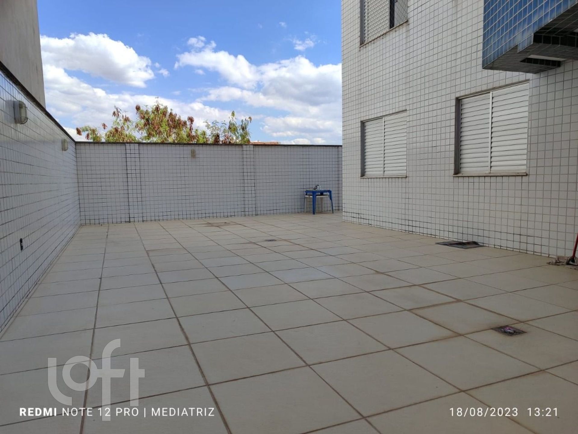 Apartamento à venda com 3 quartos, 110m² - Foto 28