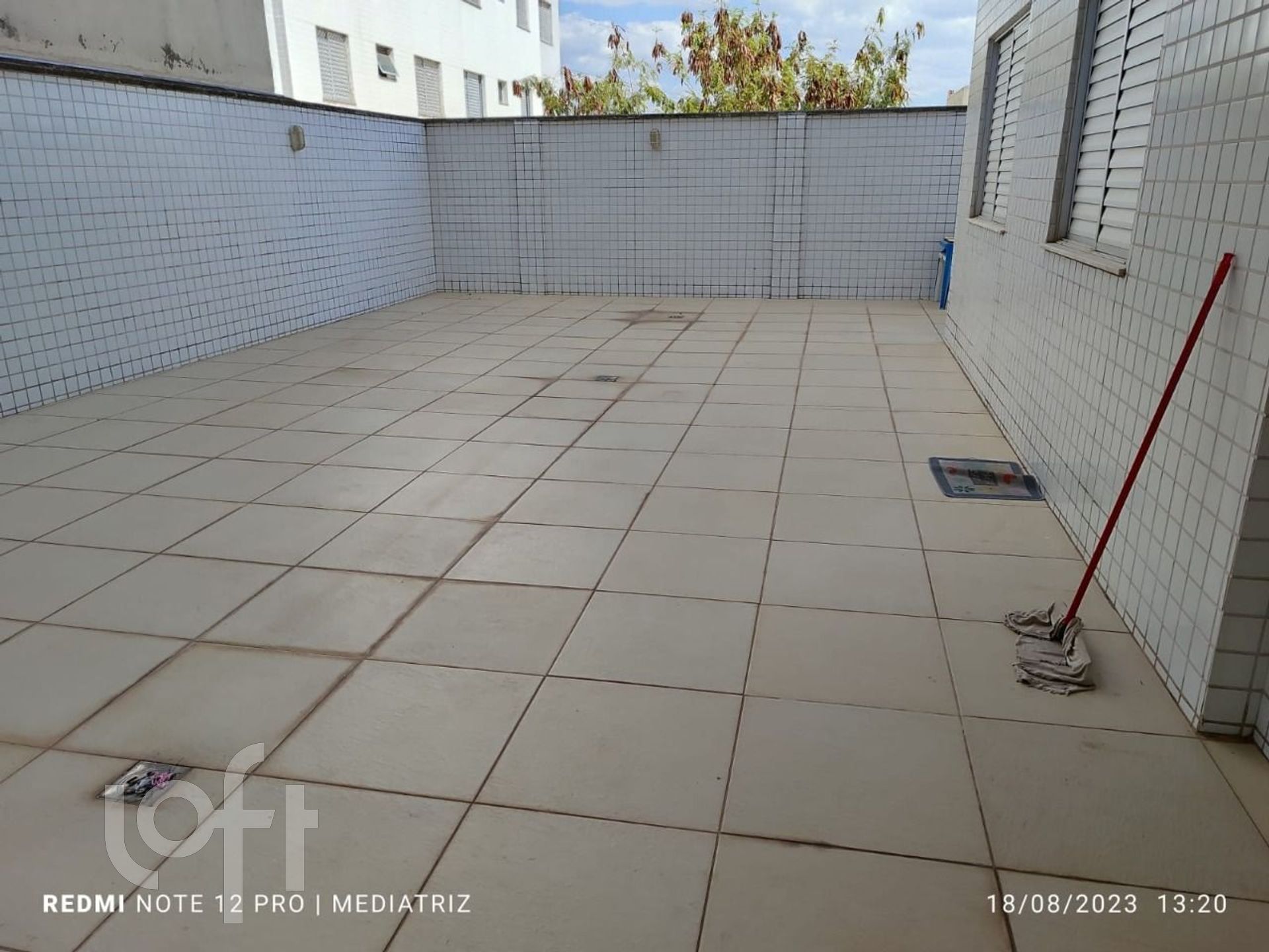 Apartamento à venda com 3 quartos, 110m² - Foto 35