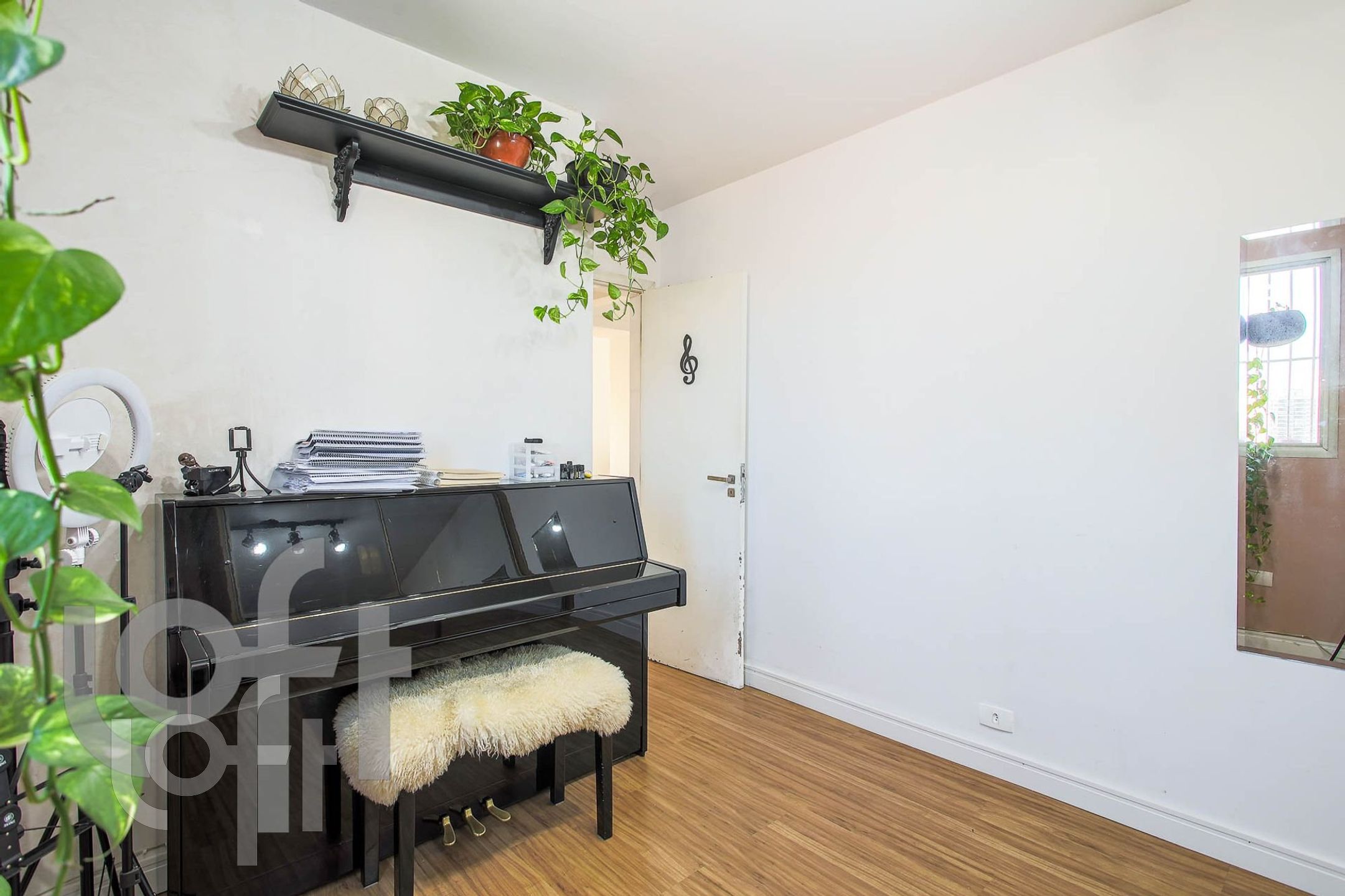 Apartamento à venda com 3 quartos, 90m² - Foto 3