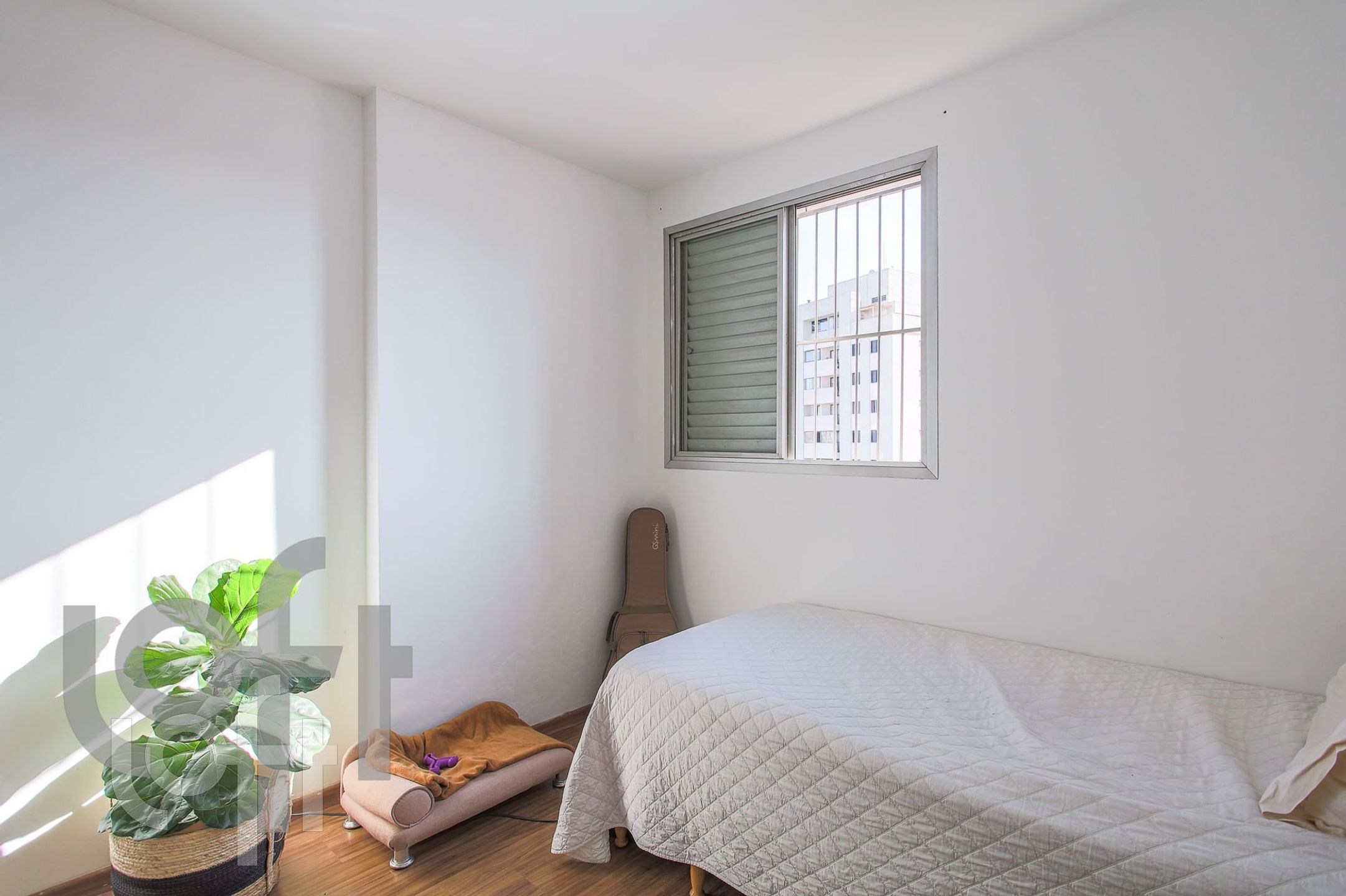 Apartamento à venda com 3 quartos, 90m² - Foto 8