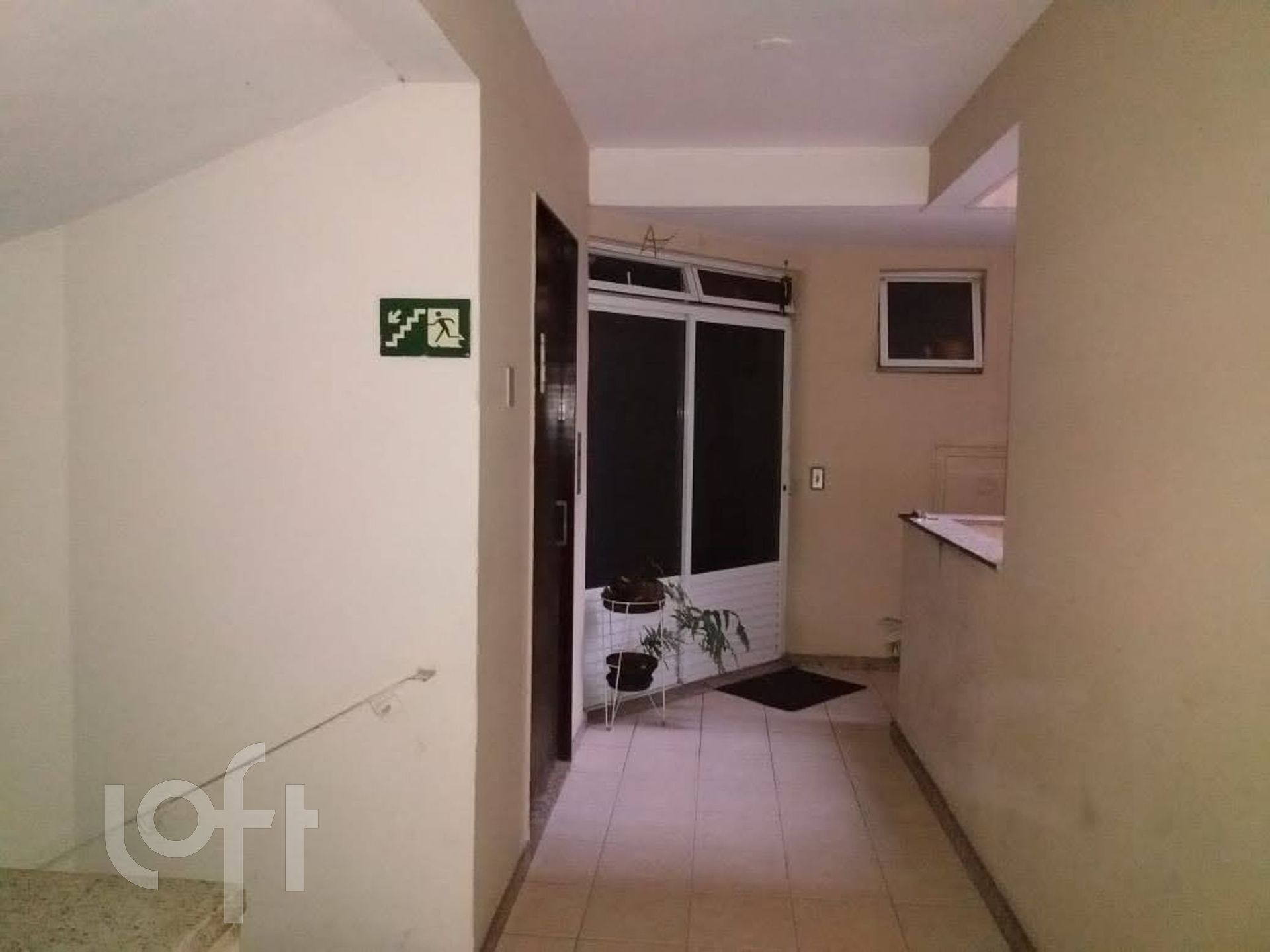 Apartamento à venda com 2 quartos, 79m² - Foto 8