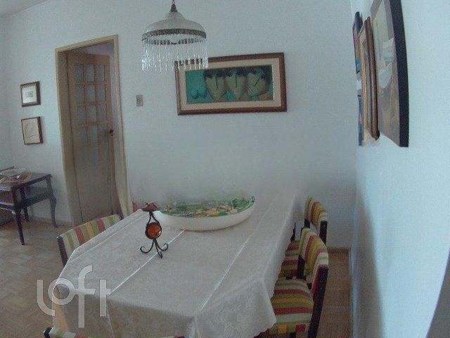 Apartamento com 150m², 3 dormitórios, 1 vaga, Independência em Porto Alegre