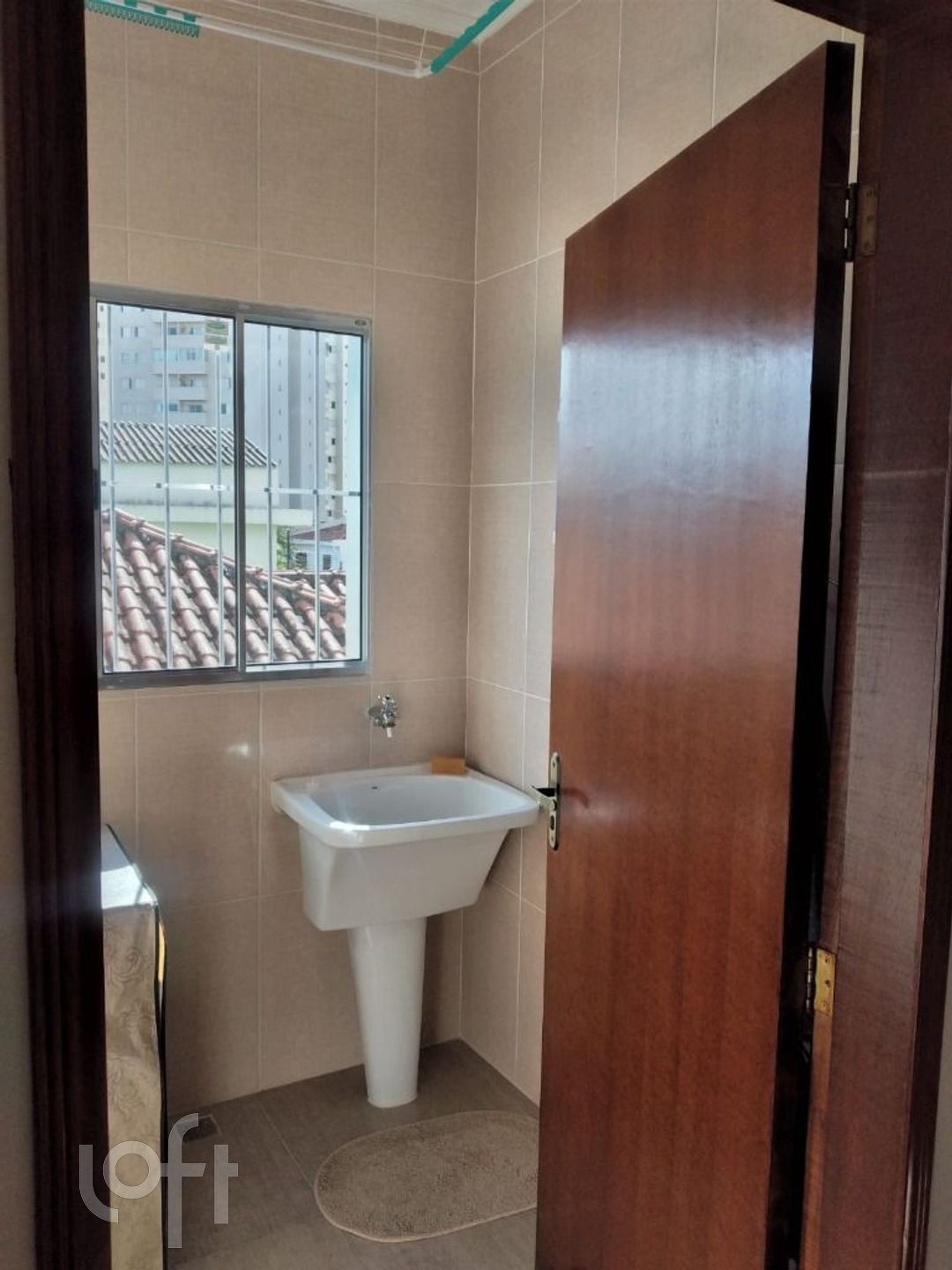 Casa à venda com 4 quartos, 200m² - Foto 34