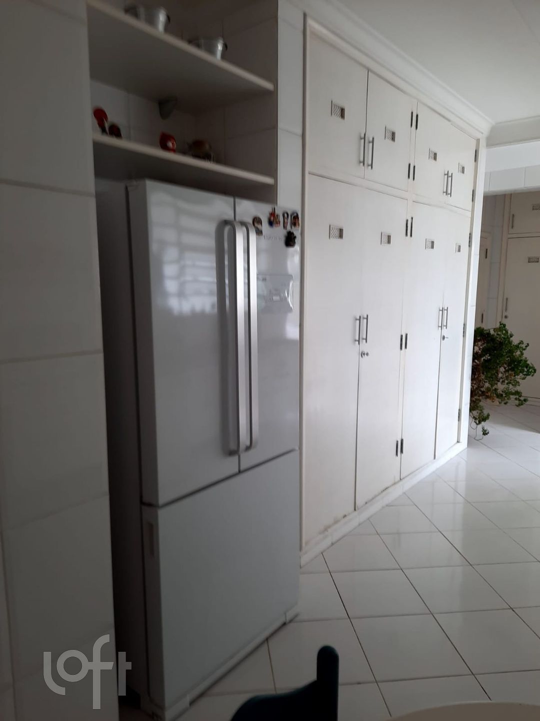 Apartamento à venda com 4 quartos, 220m² - Foto 9