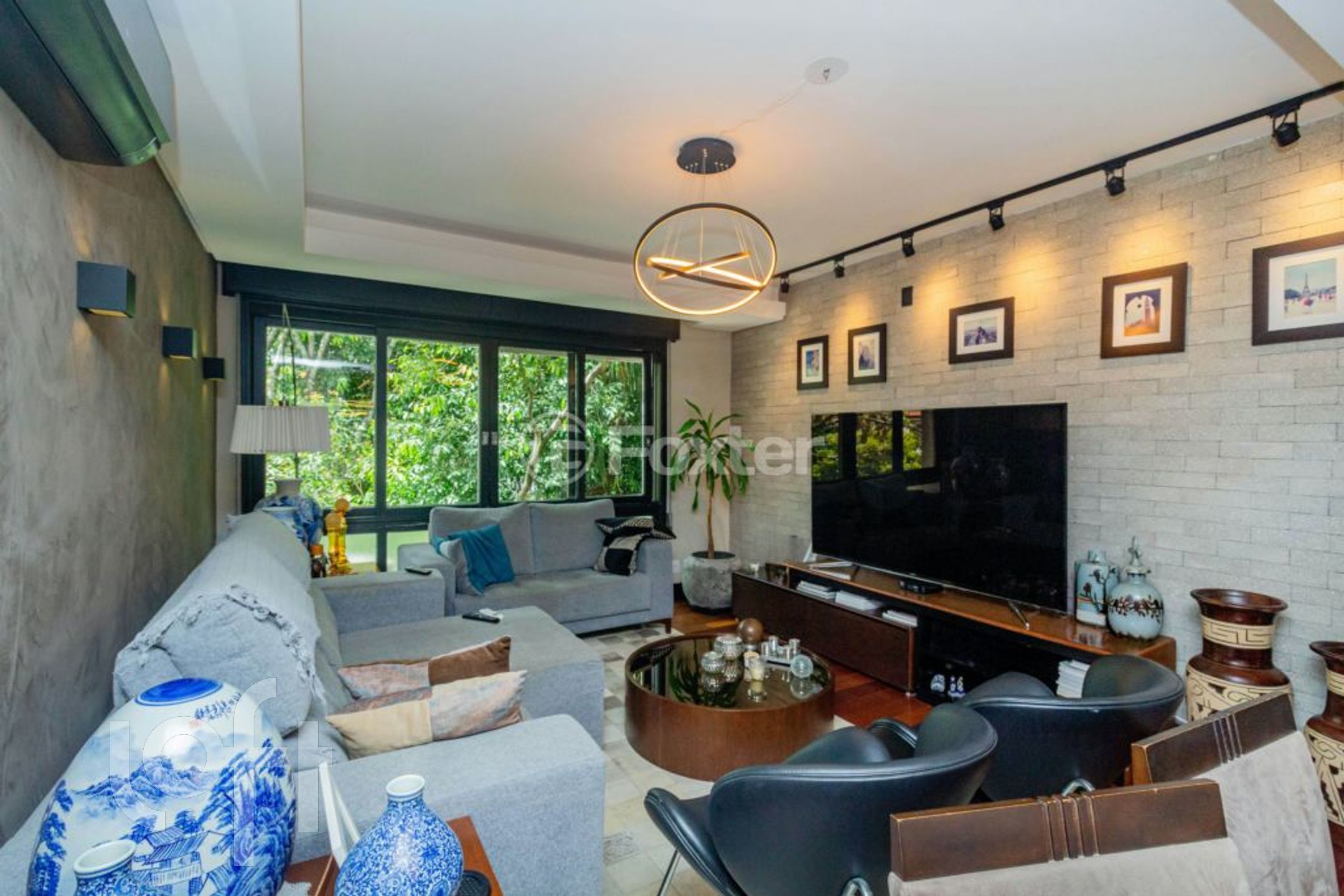 Apartamento com 119m², 3 dormitórios, 2 suítes, 1 vaga, Petrópolis em Porto Alegre