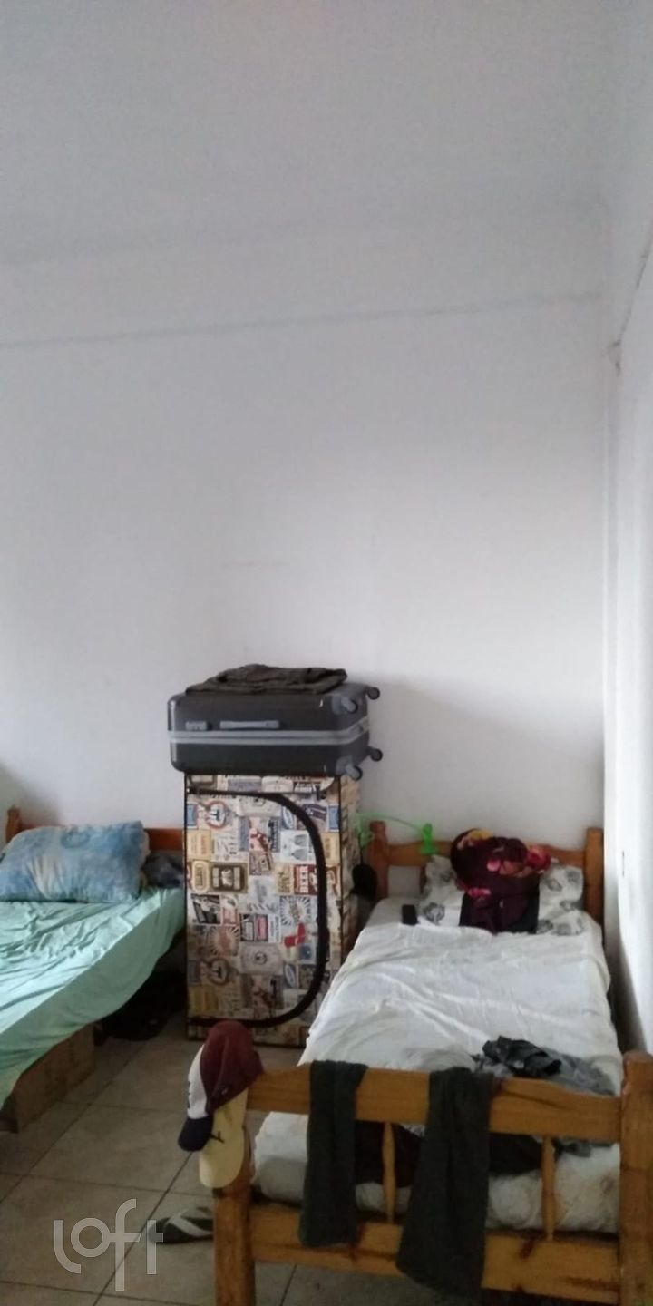 Apartamento à venda com 2 quartos, 66m² - Foto 3