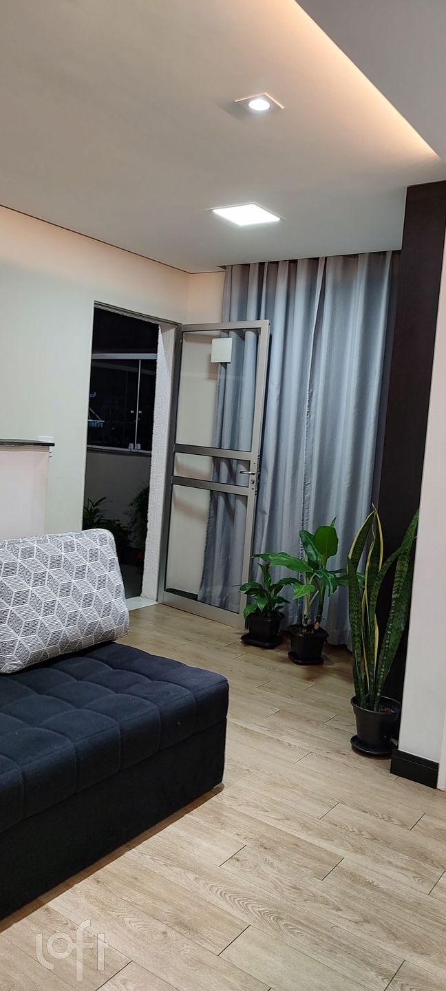 Apartamento à venda com 2 quartos, 98m² - Foto 3