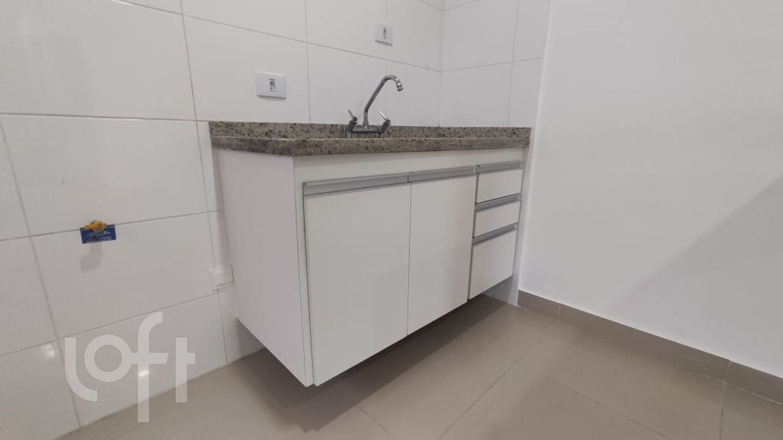 Apartamento à venda com 1 quarto, 34m² - Foto 14