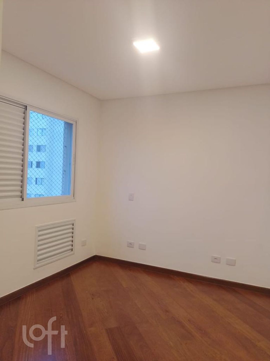 Apartamento à venda com 4 quartos, 213m² - Foto 22