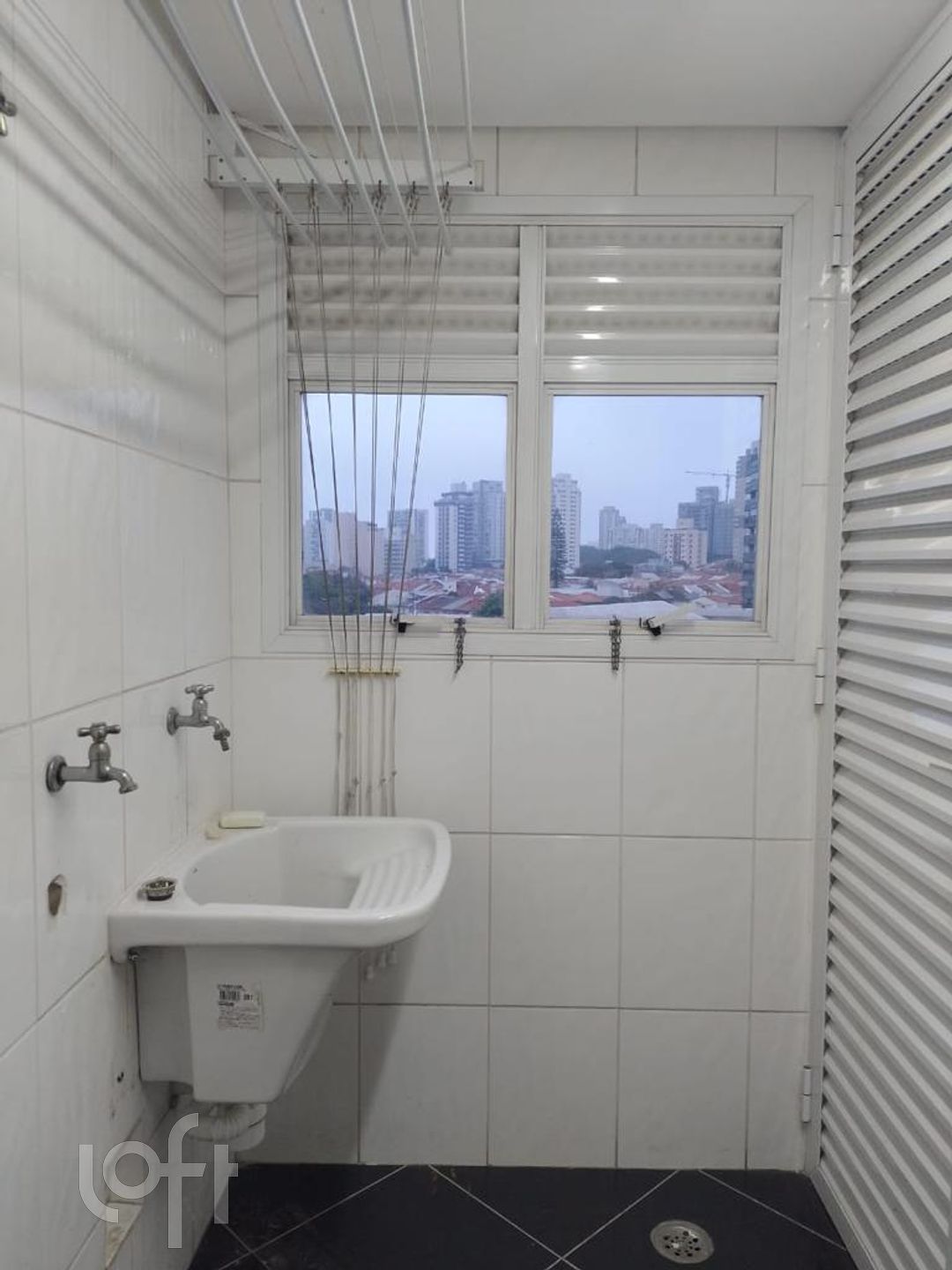 Apartamento à venda com 4 quartos, 213m² - Foto 15