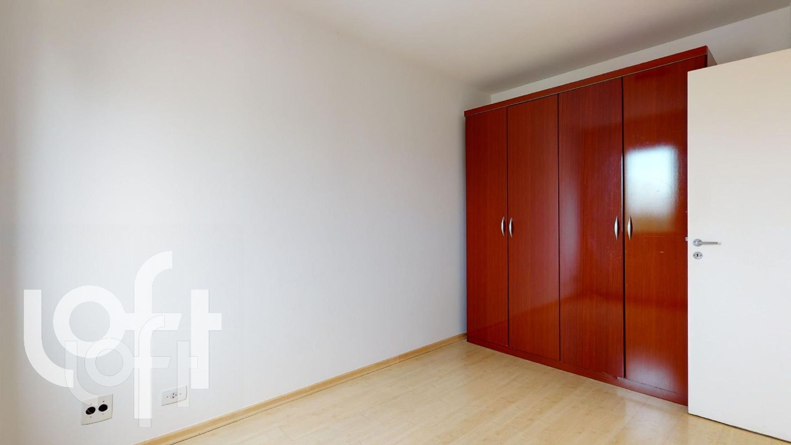 Apartamento à venda com 1 quarto, 35m² - Foto 3