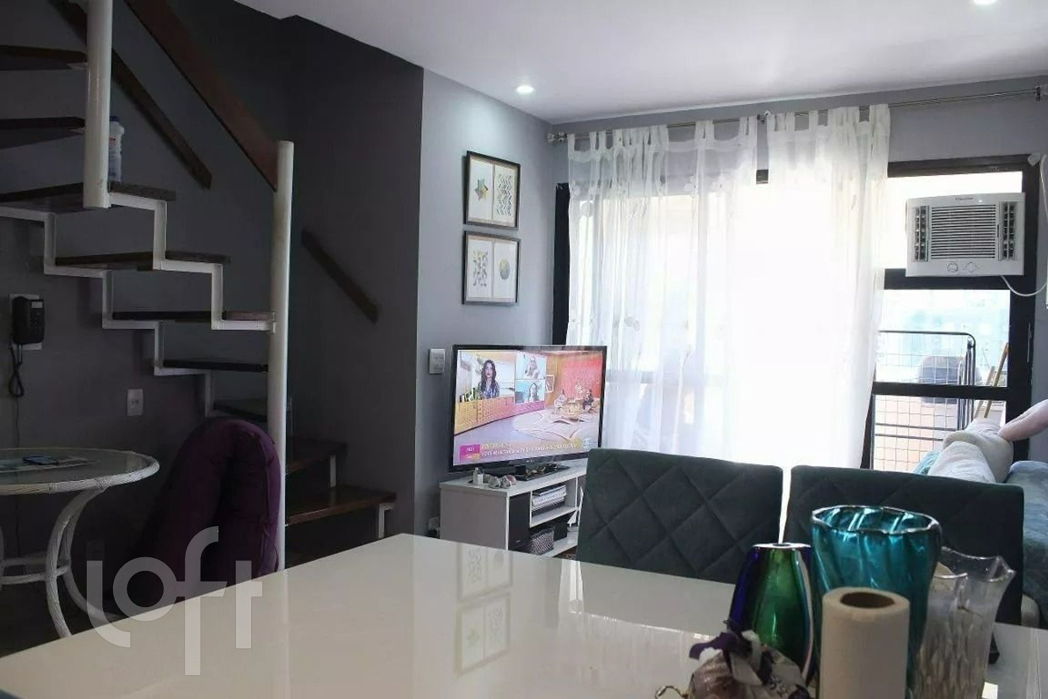 Apartamento à venda com 2 quartos, 72m² - Foto 3