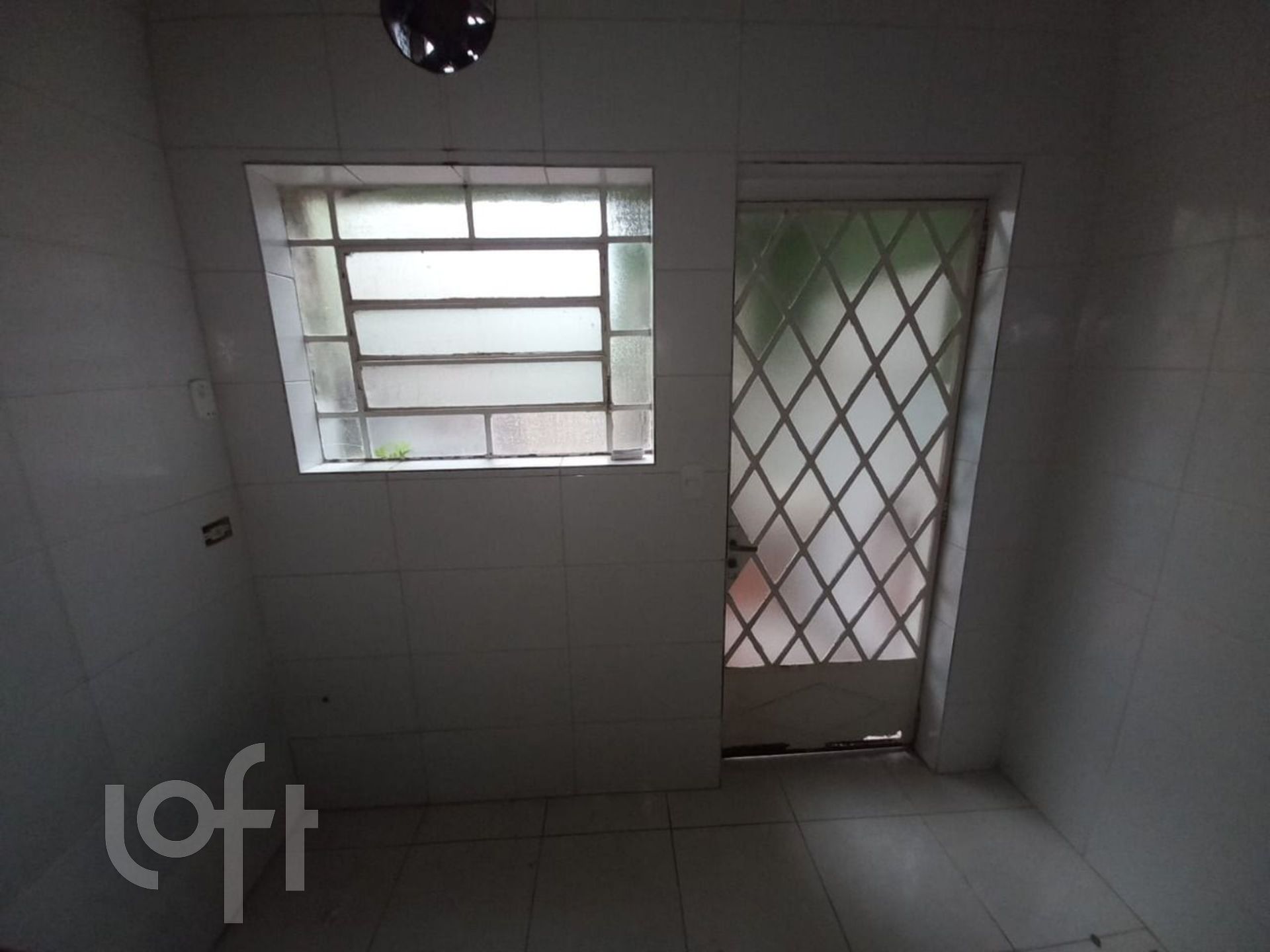 Casa à venda com 2 quartos, 160m² - Foto 5