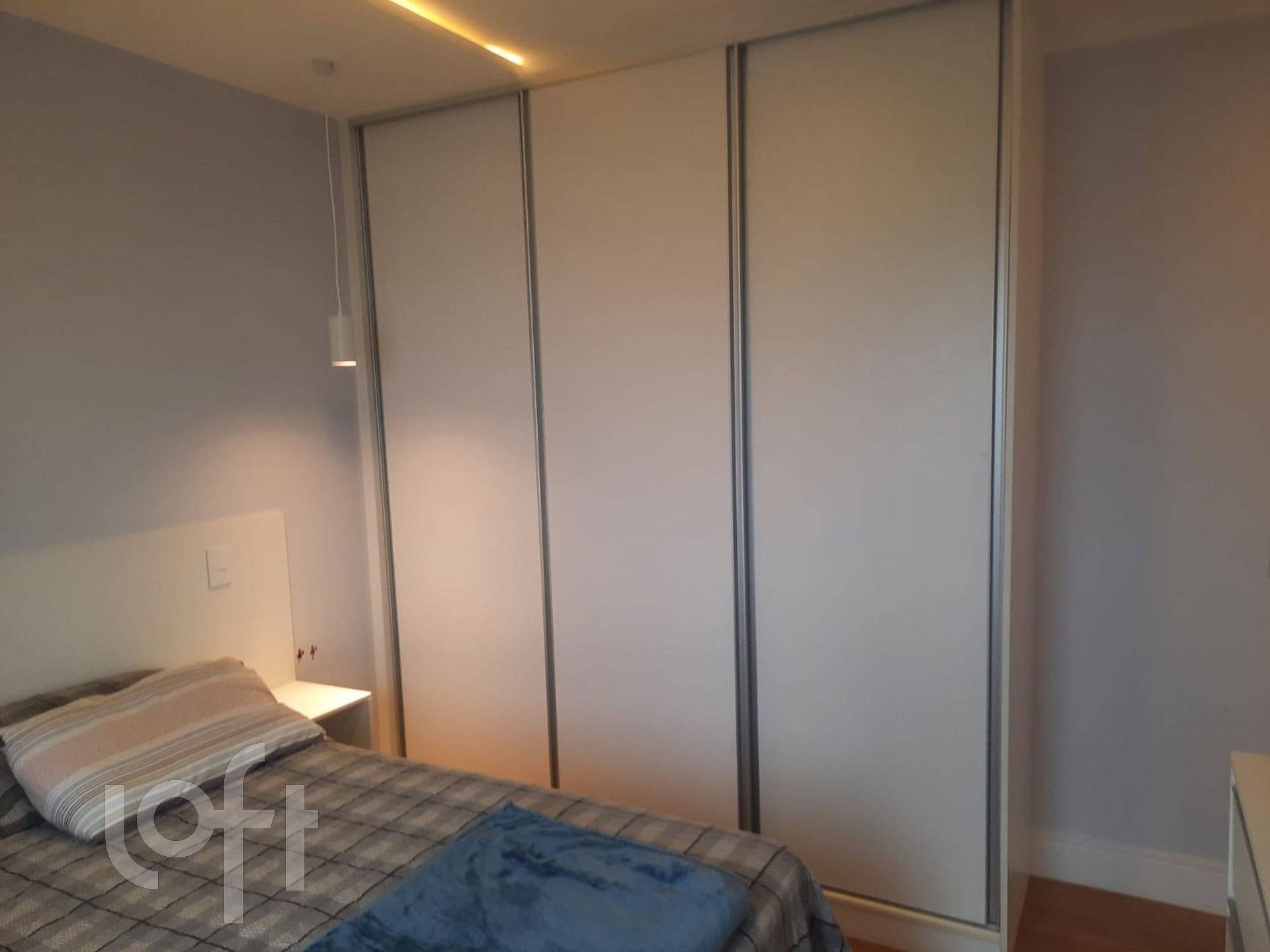 Apartamento à venda com 2 quartos, 110m² - Foto 2